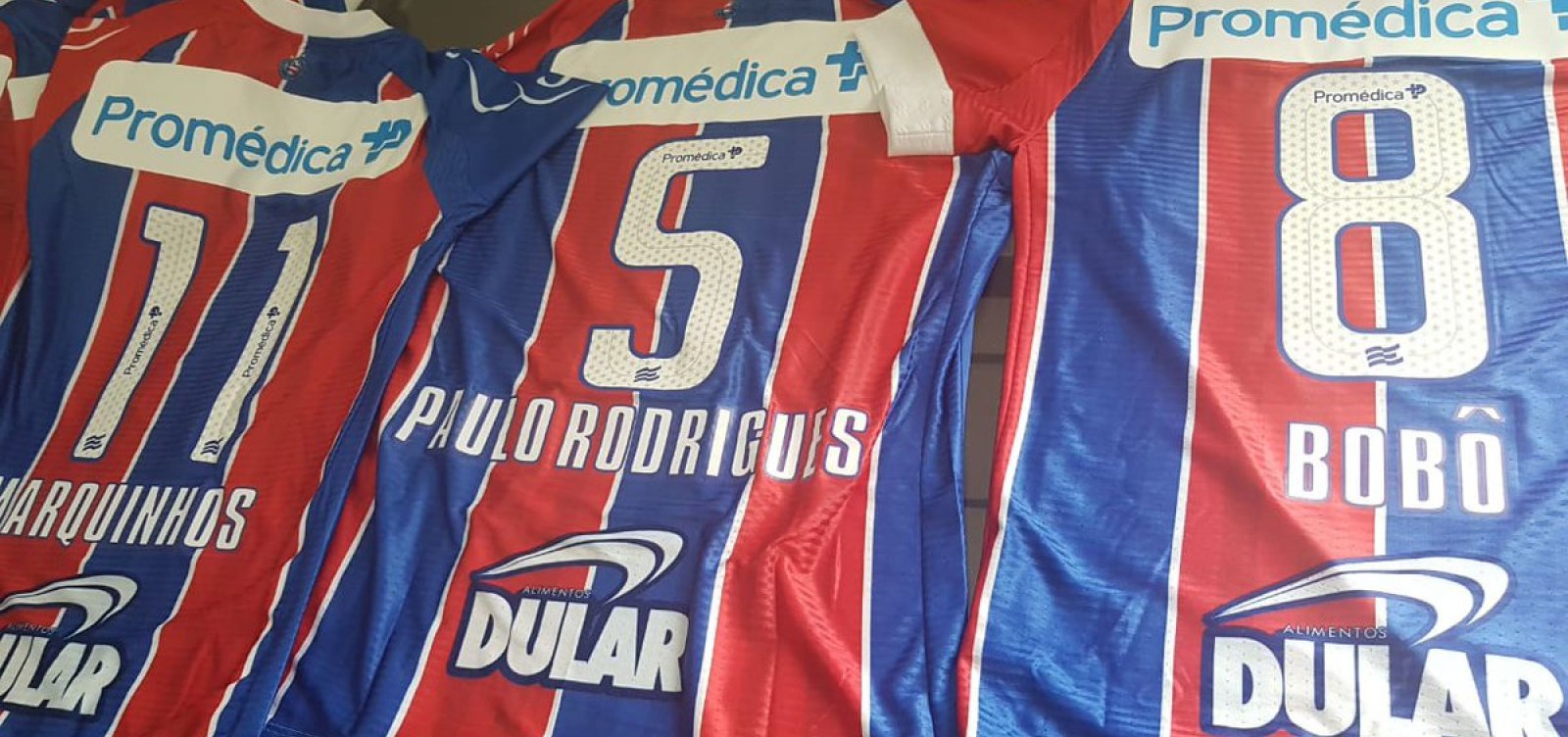 [Camisas dos jogadores do Bahia terão nomes dos campeões brasileiros de 88 ]