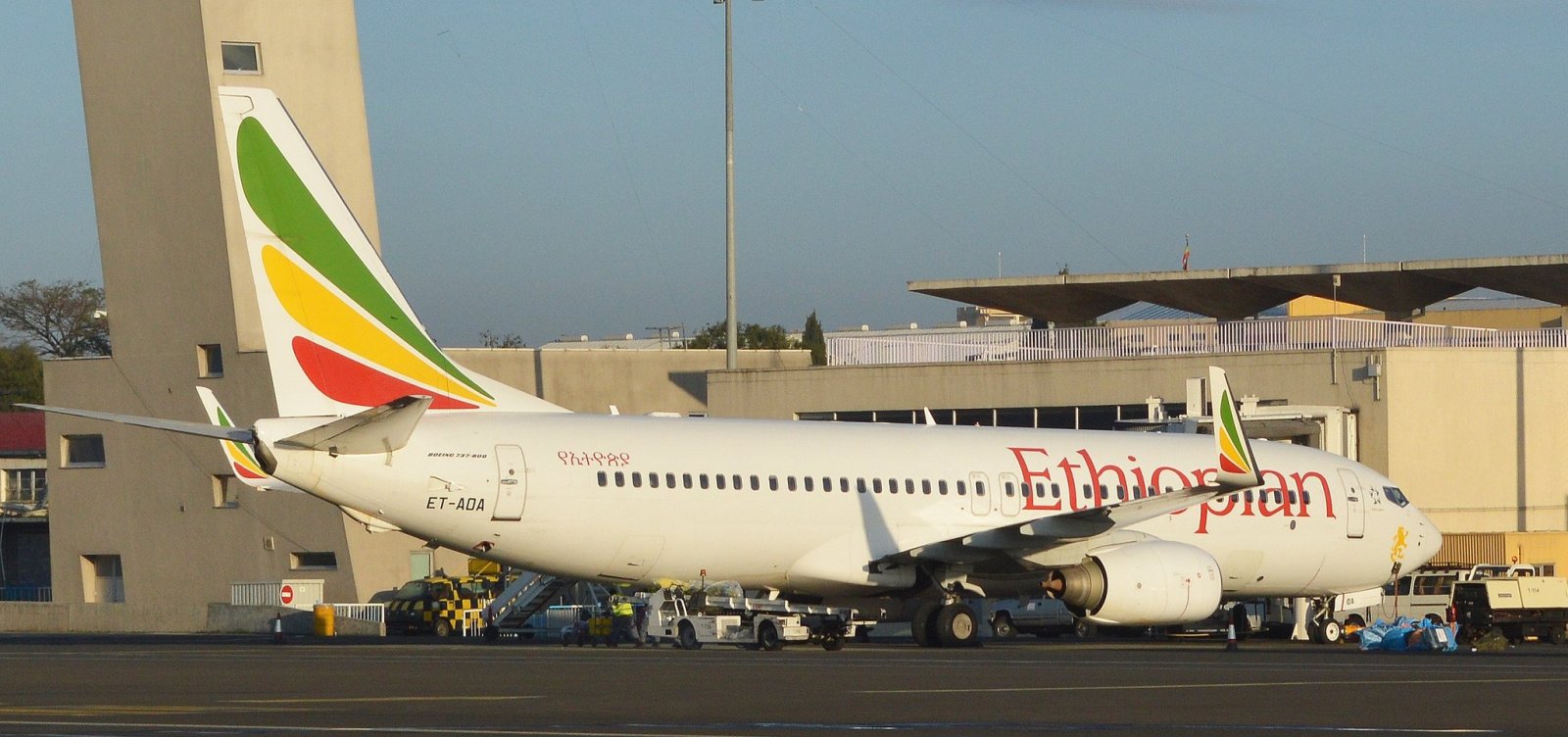 [Avião com mais de 100 a bordo cai no trajeto entre a Etiópia e o Quênia]