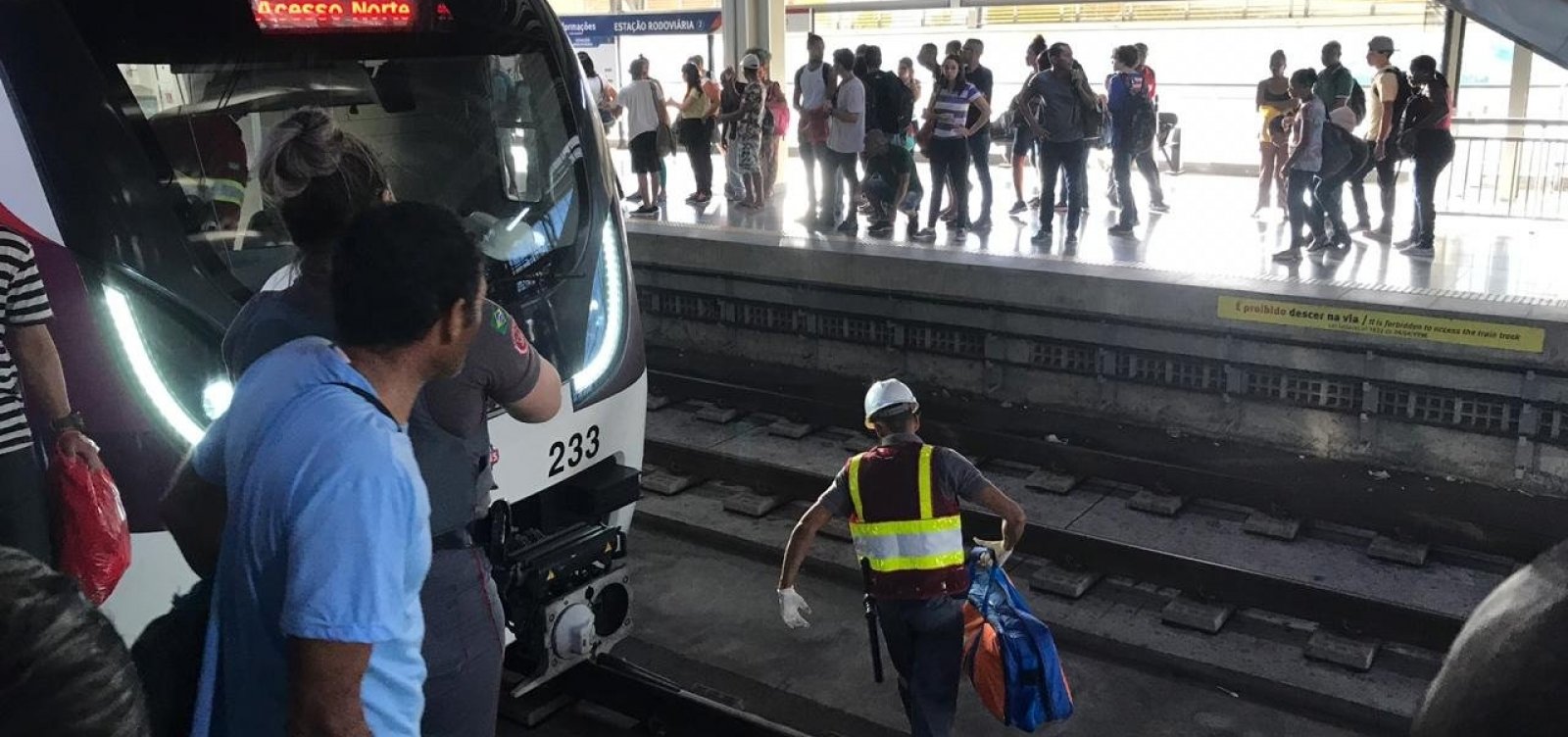 [Linha 2 do metrÃ´ de Salvador volta a operar apÃ³s acidente com passageiro]