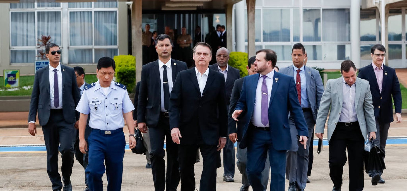 [Bolsonaro pousa em Washington para encontro com Trump]