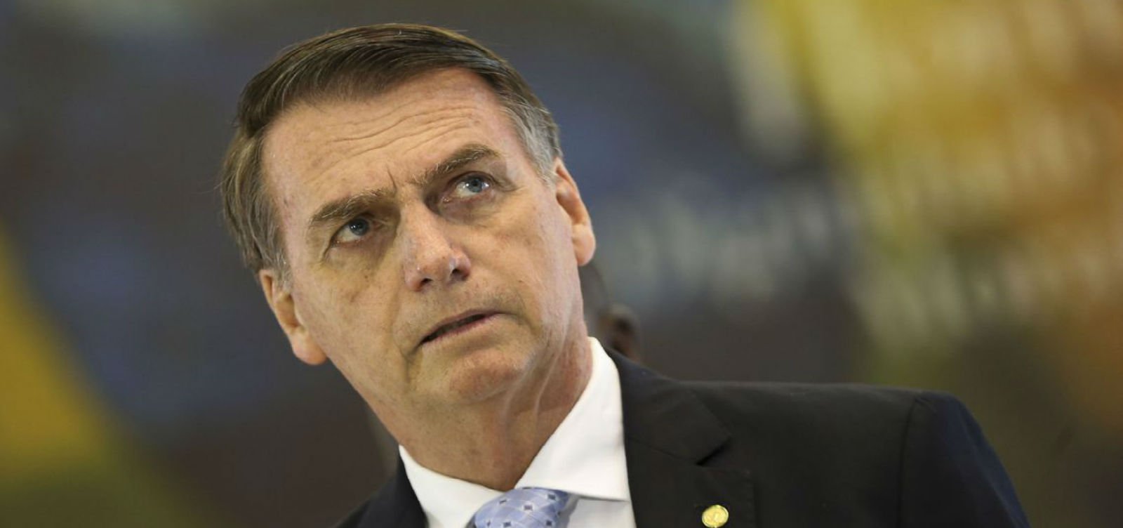 [Decreto assinado por Bolsonaro elimina 13,7 mil cargos em universidades públicas]