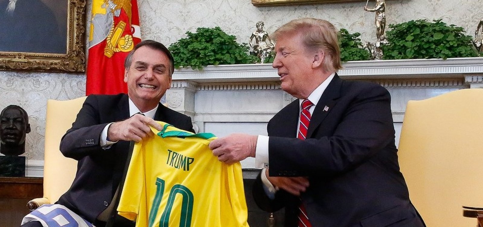 [Ao lado de Trump, Bolsonaro diz que vai lutar contra 'politicamente correto']