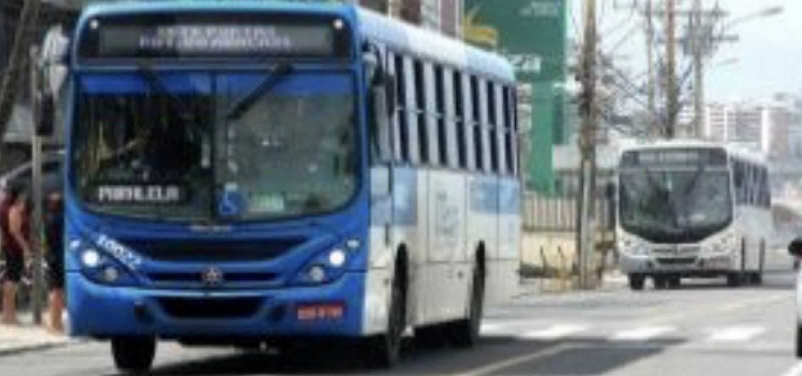 [Rodoviários participam de protesto em Salvador nesta sexta-feira (22)]