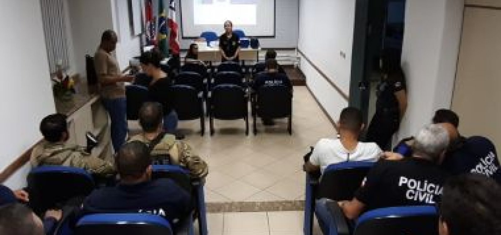 [Operação da Polícia Civil prende 86 acusados de crimes contra mulheres na Bahia]
