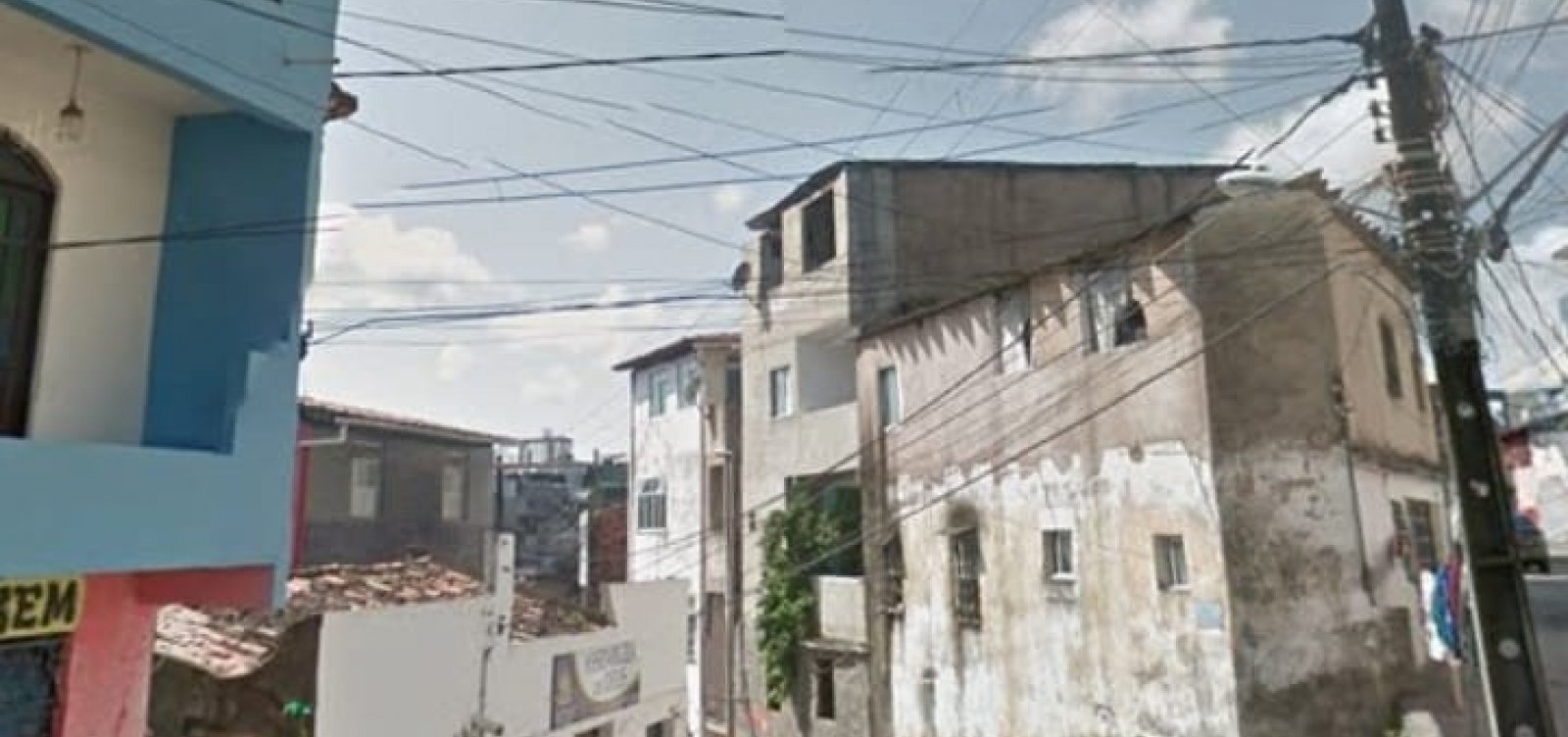 [Mulher joga neta de dois meses da janela em Cosme de Farias]