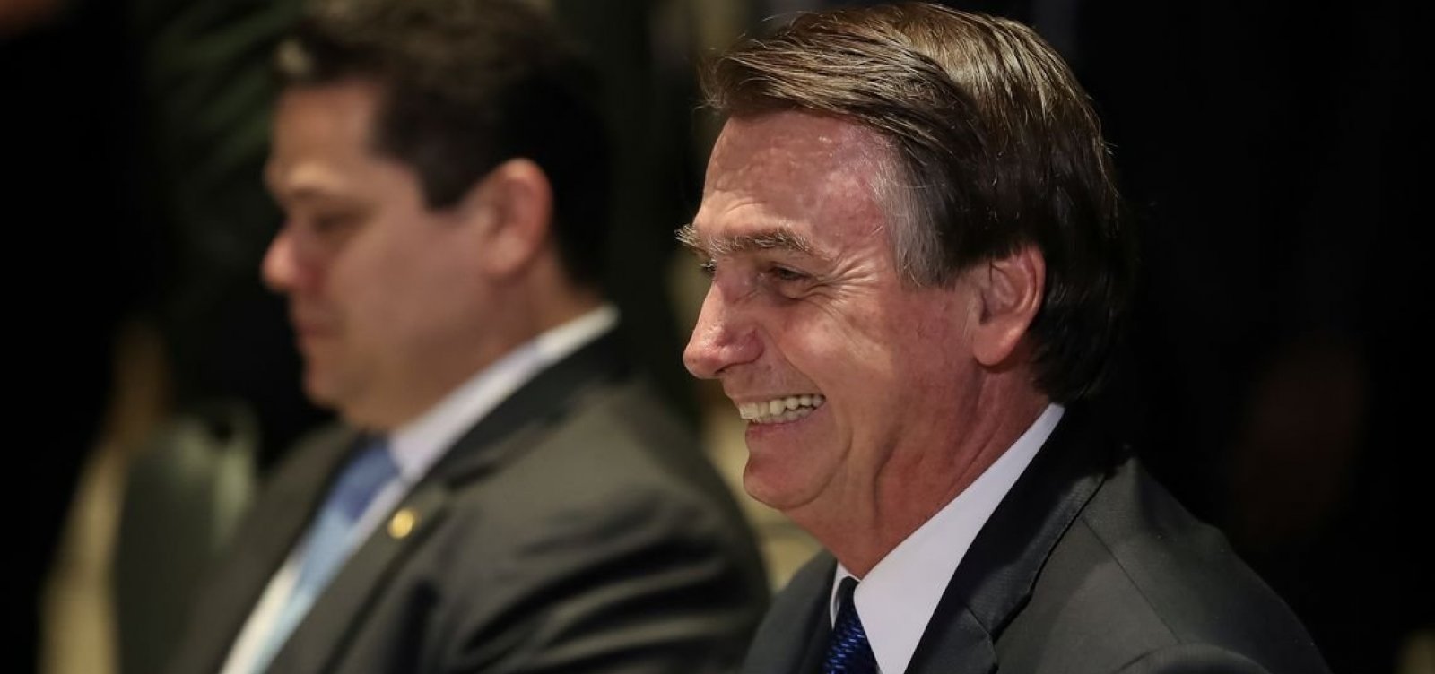 [Bolsonaro celebra decreto que extingue conselhos]