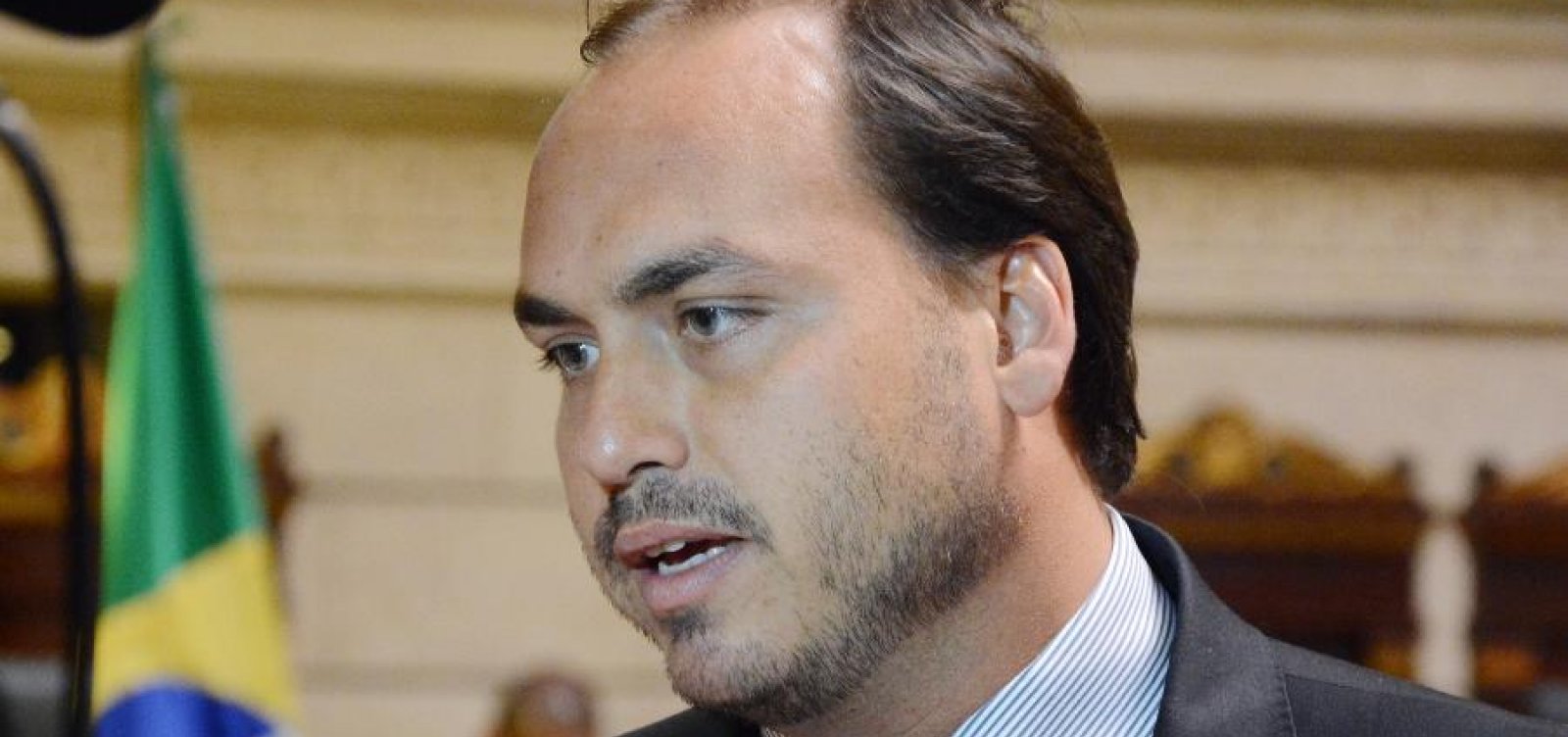 [Carlos comenta declaraÃ§Ãµes de Levy Fidelix sobre atuaÃ§Ã£o de MourÃ£o: 'Interesse crocodilal']