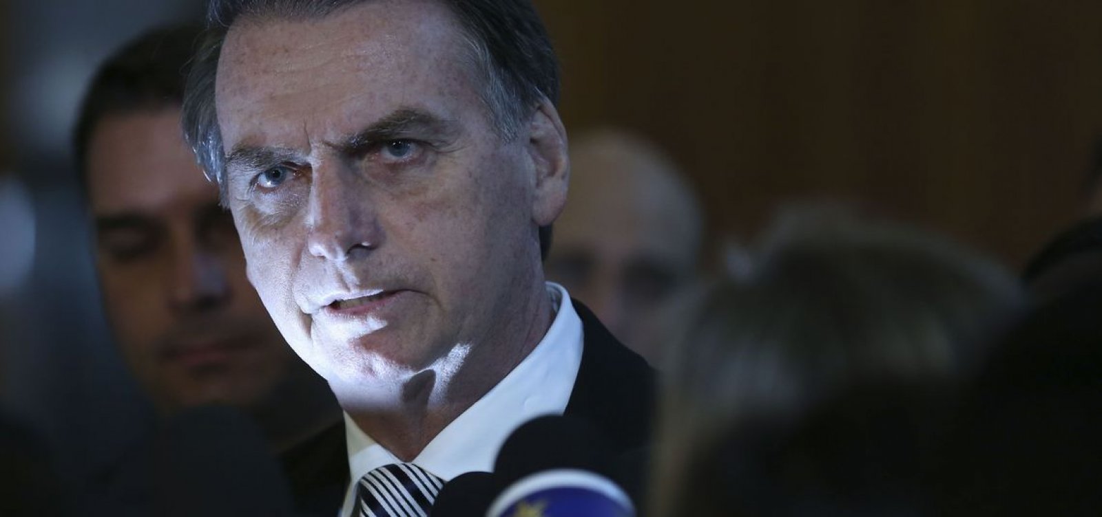 [Bolsonaro perde 'voto de confiança' dos mais pobres, aponta Ibope]