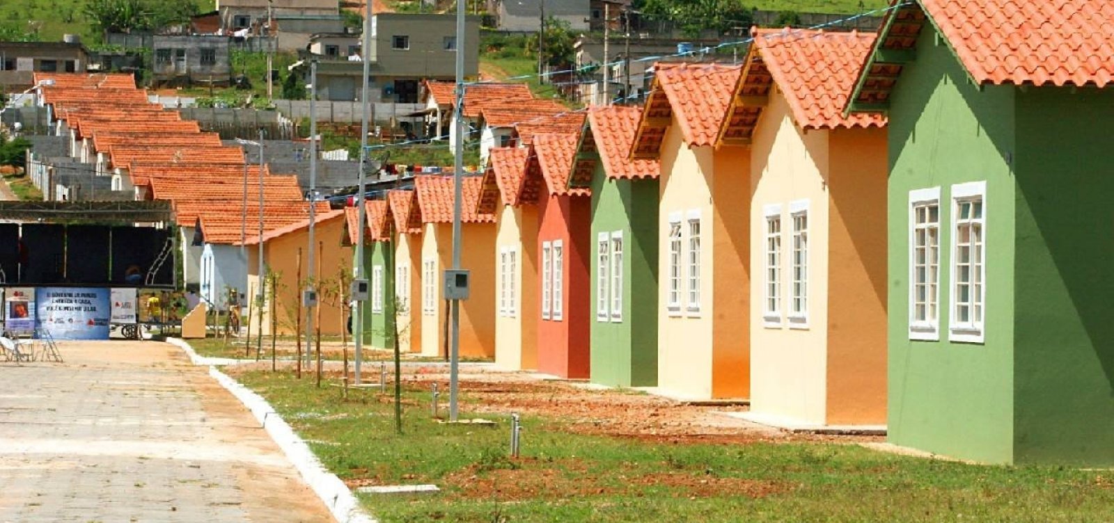 [‘Minha Casa Minha Vida’ de Bolsonaro deve ter aluguel em vez de posse]