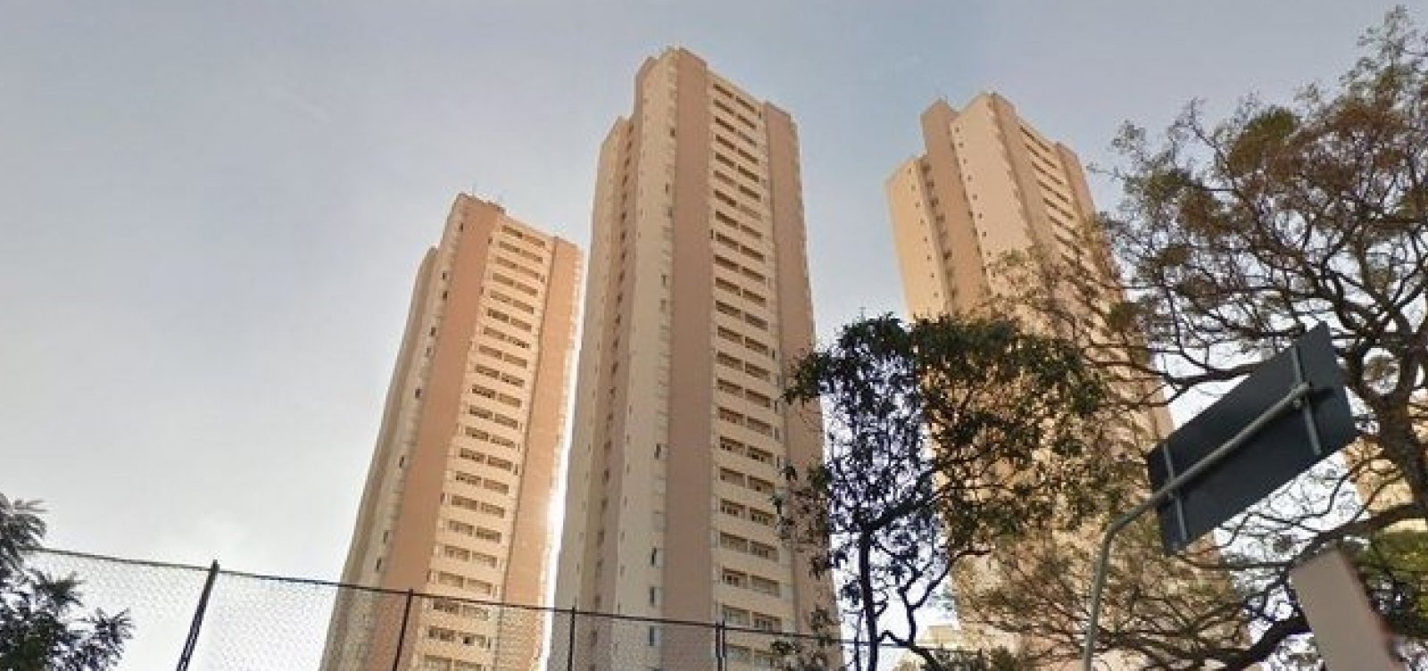 [Mãe joga recém-nascido do 10º andar de prédio em São Paulo]