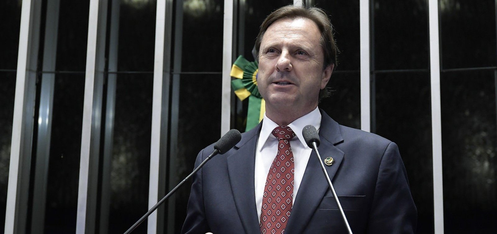 [PGR pede ao Supremo para suspender viagem de senador ao Caribe]