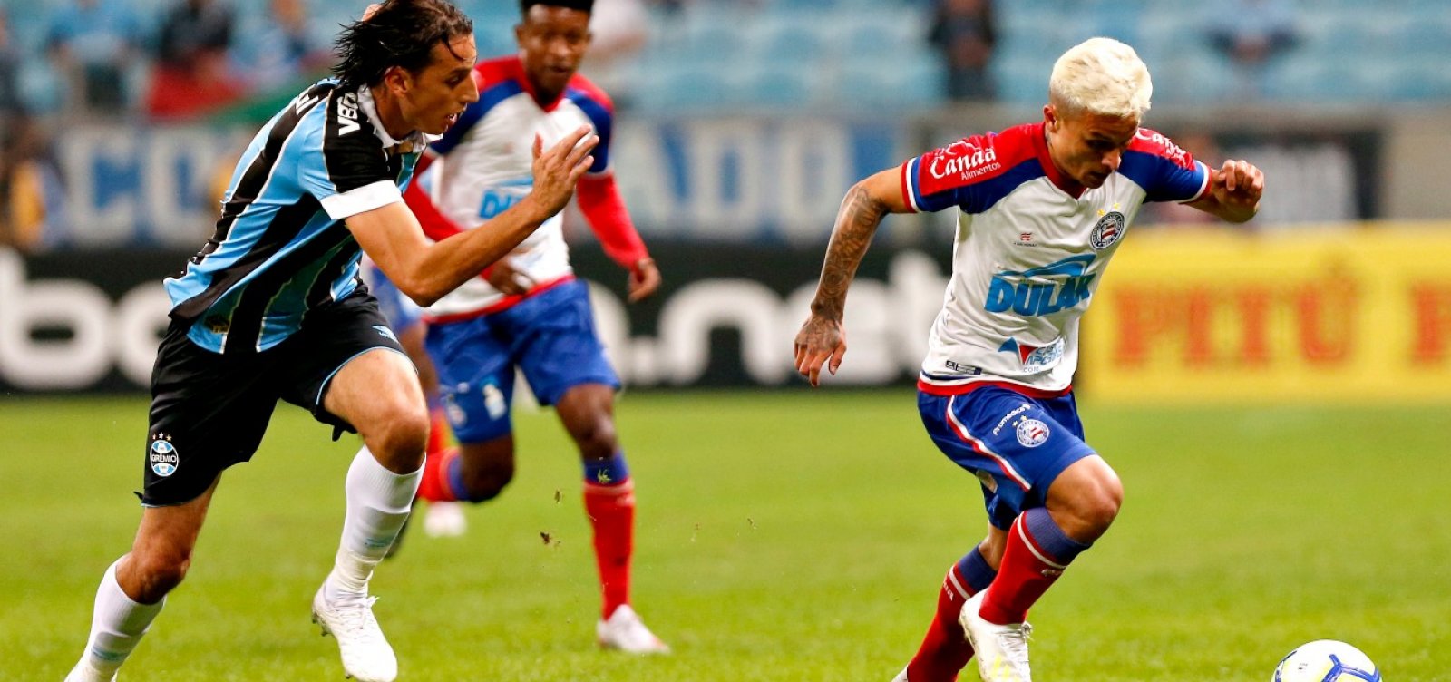 [Bahia empata com GrÃªmio em jogo de ida das quartas da Copa do Brasil]