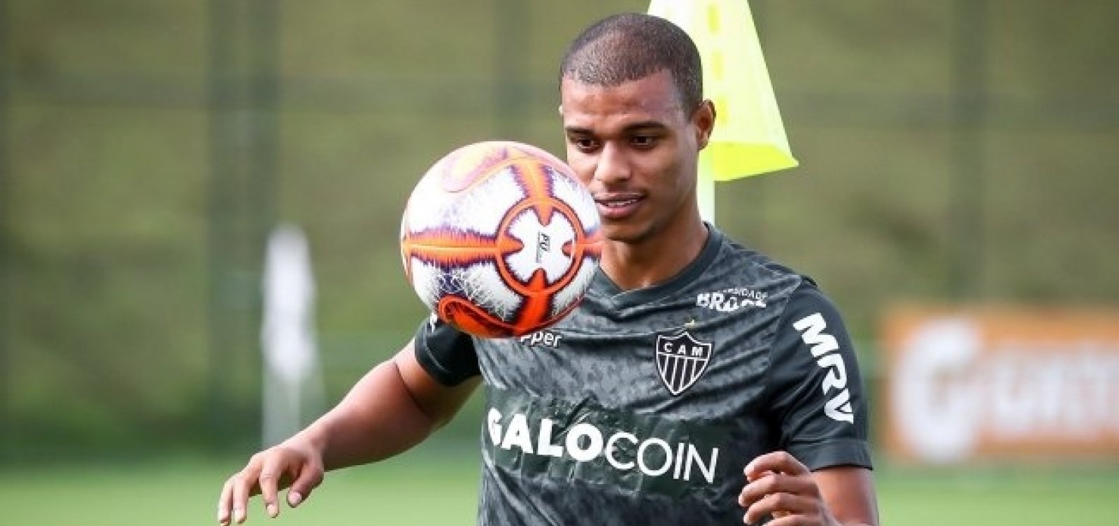 [Vitória divulga relacionados para partida contra o Criciúma; Lucas Cândido pode fazer estreia]