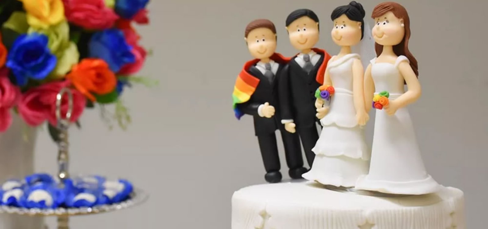 [Defensora relata alta procura por casamento coletivo LGBT: 'Casais temem retrocesso' ]