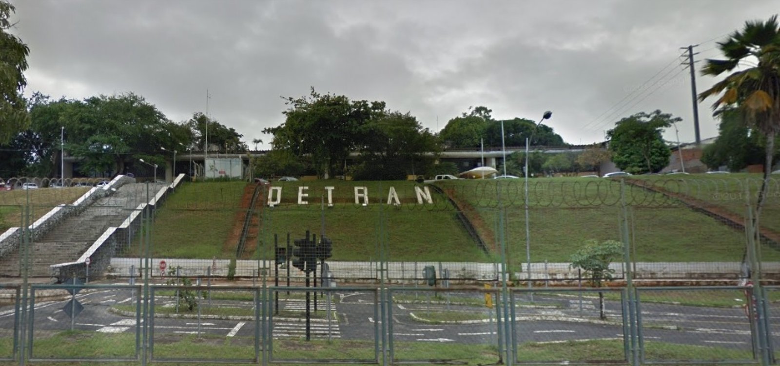 [Detran promete recorrer de liminar que determina retorno das inspeções veiculares na Bahia]