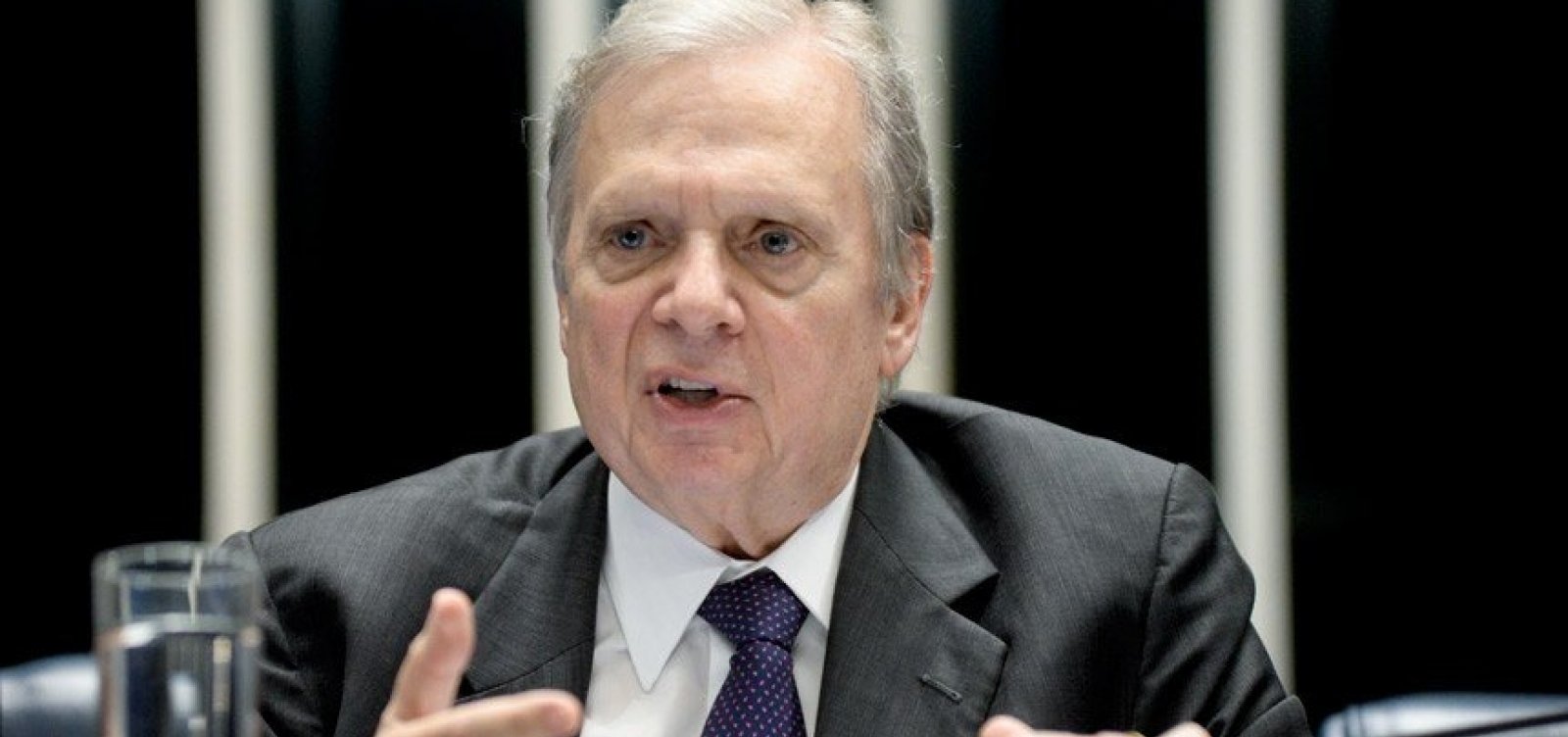 ['Quanto mais calado Bolsonaro ficar, mais fácil se aprova a Previdência', diz relator]