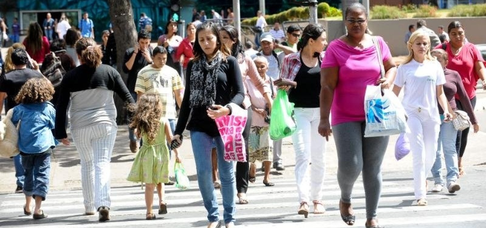 [IBGE: PopulaÃ§Ã£o baiana chega a quase 15 milhÃµes de habitantes]