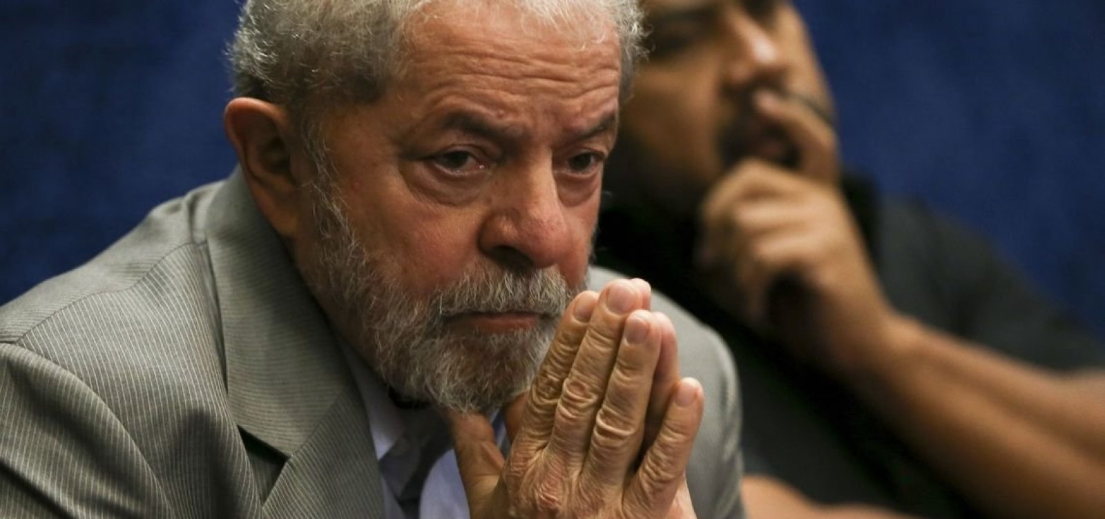 [Fachin nega soltar Lula em aÃ§Ã£o que questiona atuaÃ§Ã£o de procuradores ]
