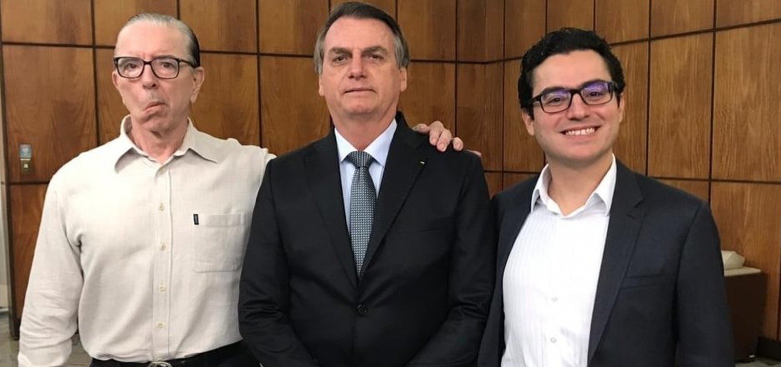 [Bolsonaro passarÃ¡ pela quarta cirurgia apÃ³s facada no abdome]