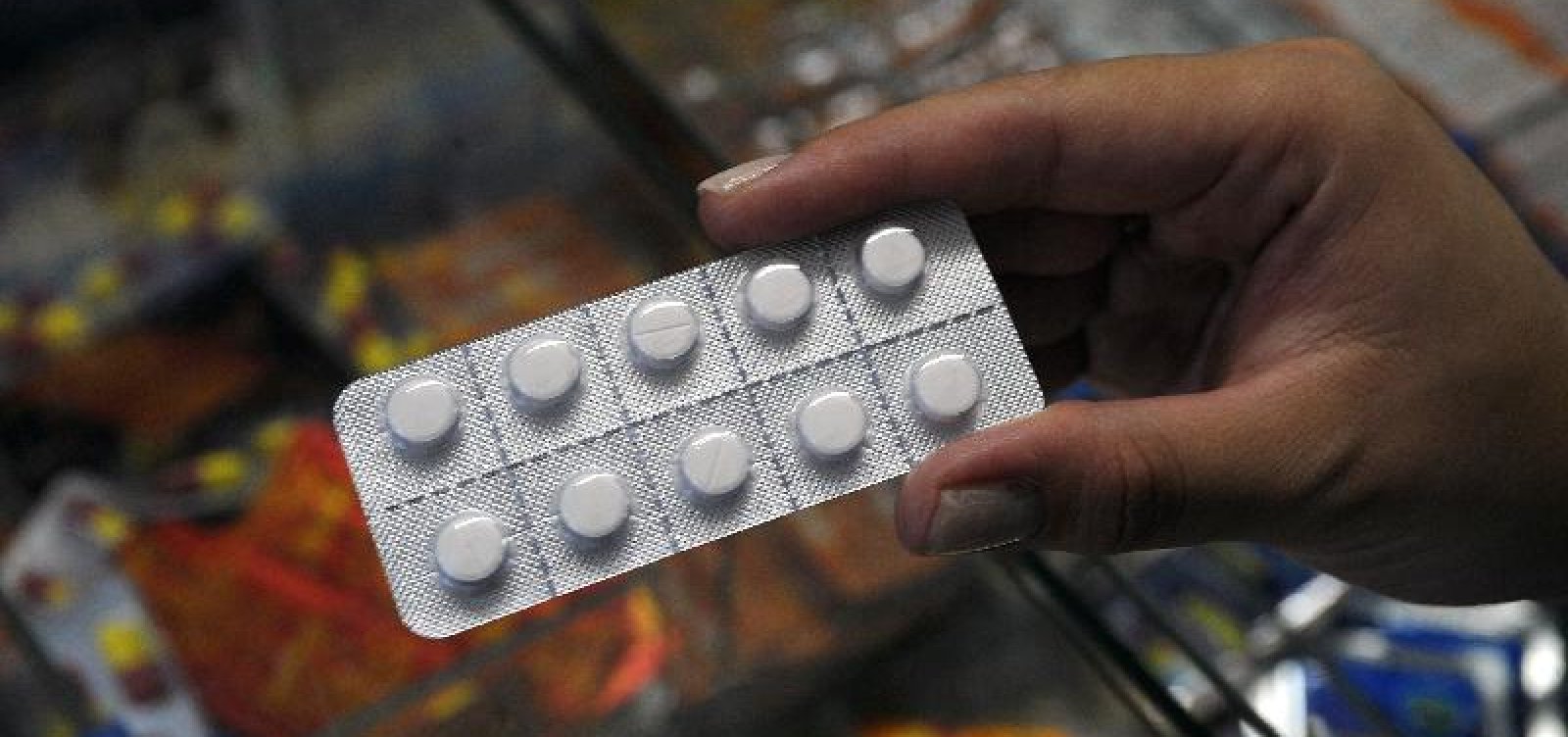 [Termina na terça-feira consulta sobre novo tratamento de HIV-Tuberculose]