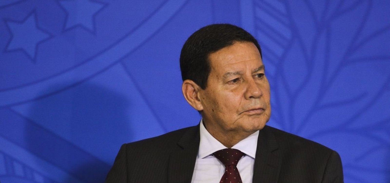 [Guerra econÃ´mica entre China e EUA afeta o Brasil, diz MourÃ£o]