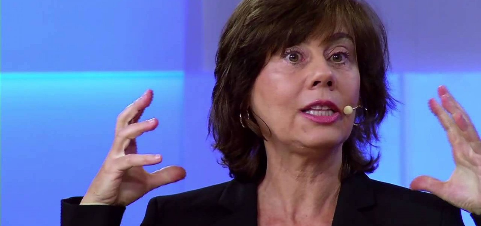 [Antropóloga diz que é 'mito' discurso de traição na amizade entre mulheres]