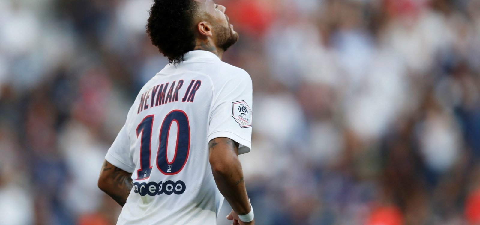 [Neymar volta ao PSG vaiado, mas faz gol da vitória diante do Strasbourg]