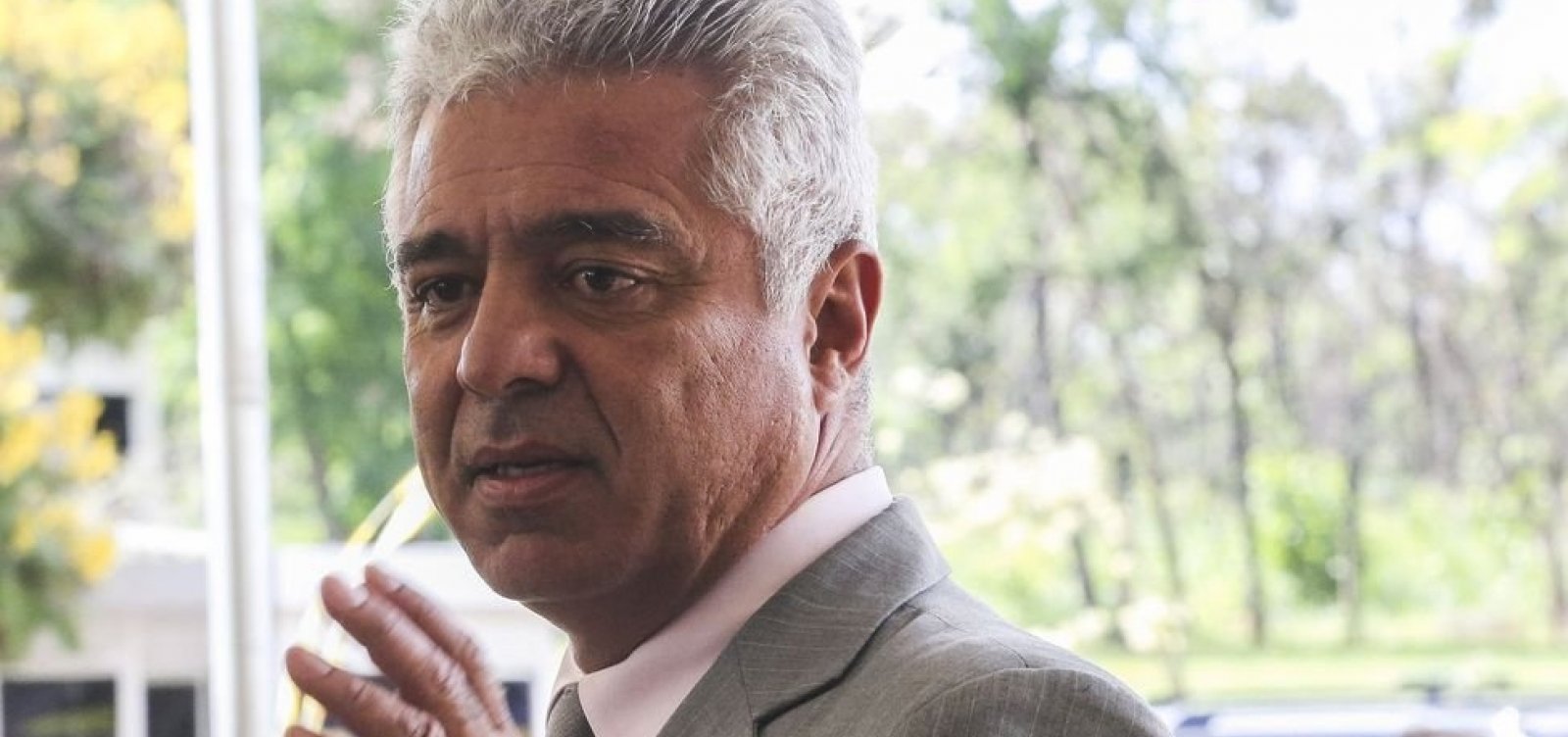 [Major Olímpio quer saída de Flávio Bolsonaro do PSL]