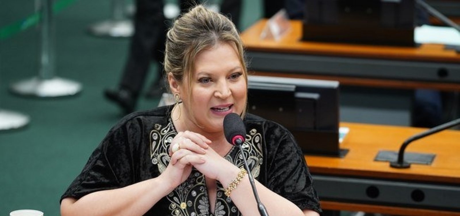 [Joice Hasselmann garante que será candidata por outro partido se PSL não a quiser]
