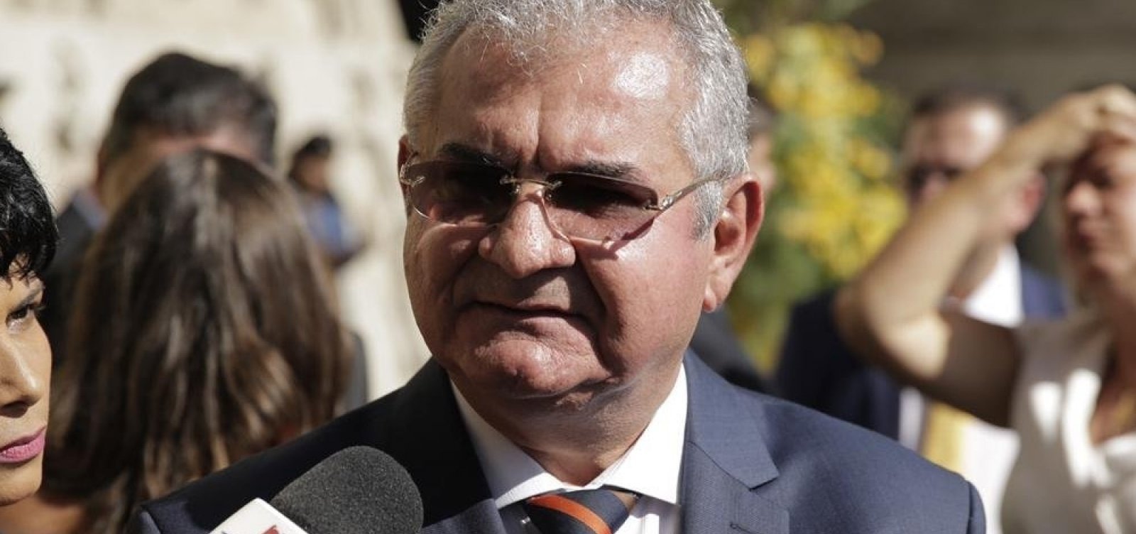 [Após contratar firma de ex-assessor, Coronel diz ser alvo de 'ataques' à frente da CPMI da Fake News]