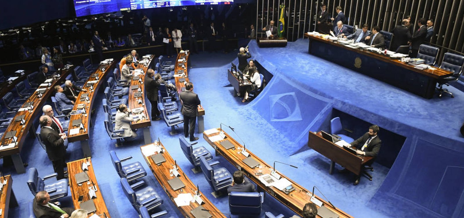 [Senado aprova teto de gastos para campanhas para garantir regra em 2020]