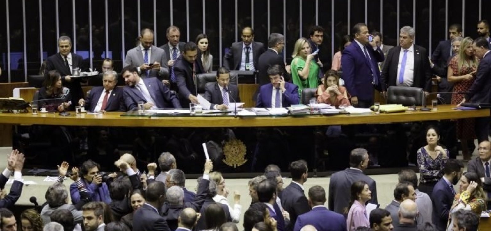 [Congresso não conclui votação do remanejamento de R$ 3 bilhões do Orçamento]