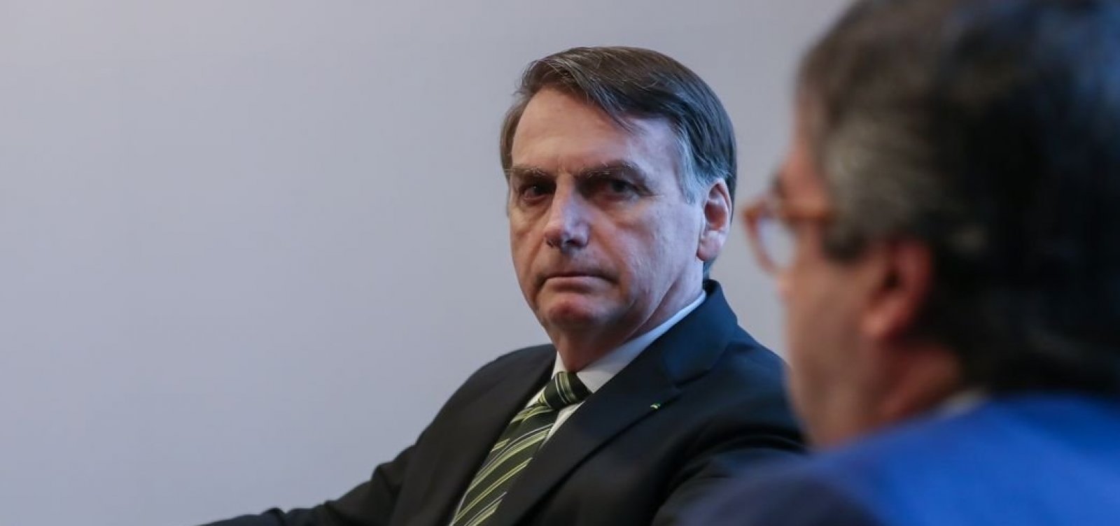 [Bolsonaro veta projeto que estabelece prazo de 24 horas para hospitais notificarem violência contra mulher]