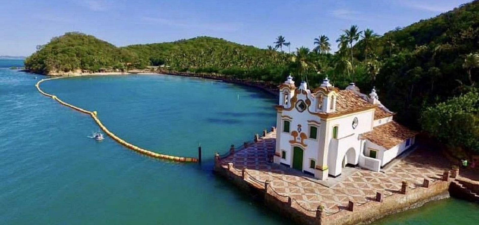 [Ibama prevê chegada de óleo à Baía de Todos os Santos e aciona plano urgente de contenção]