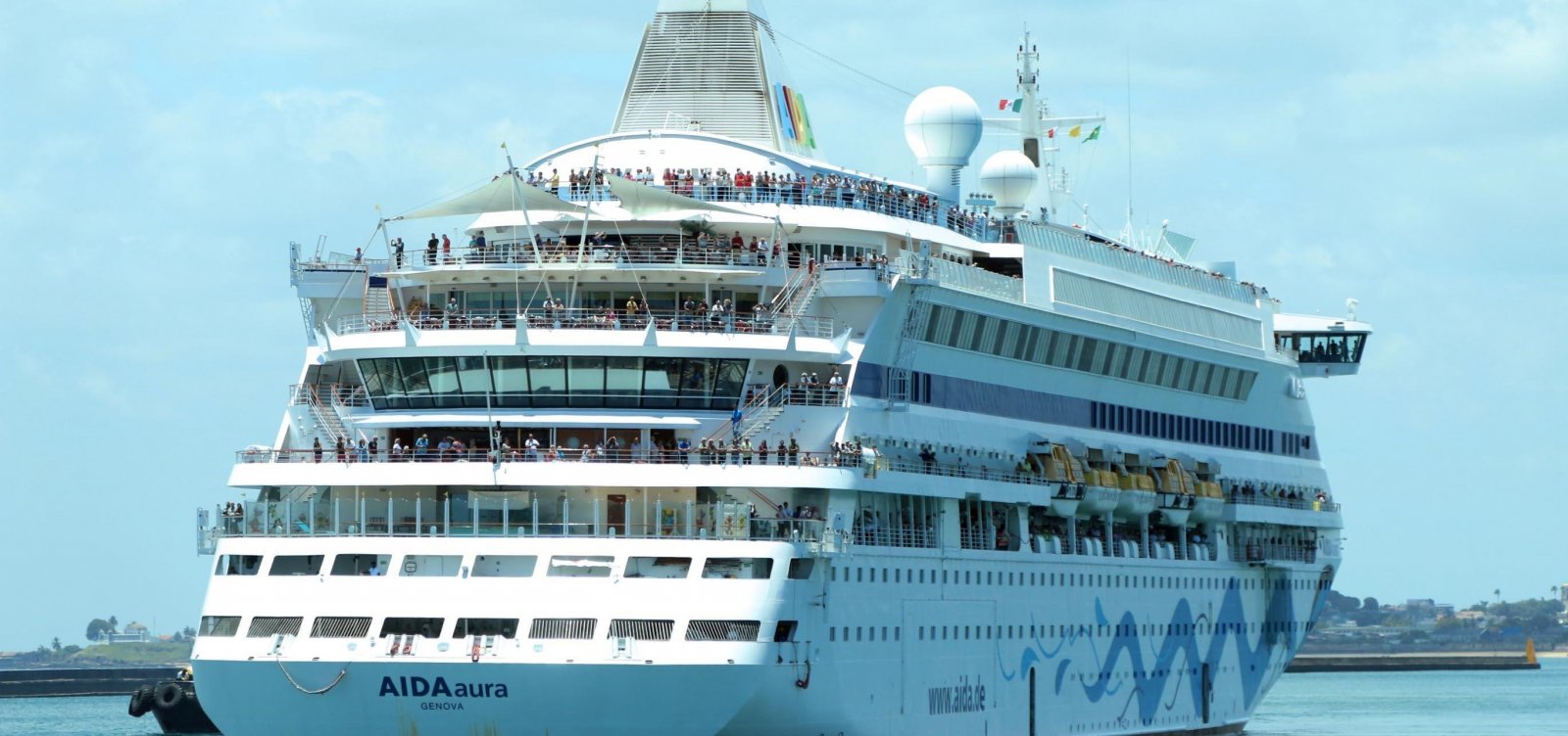 [Temporada de cruzeiros em Salvador começa hoje; capital deve receber mais de 60 navios]