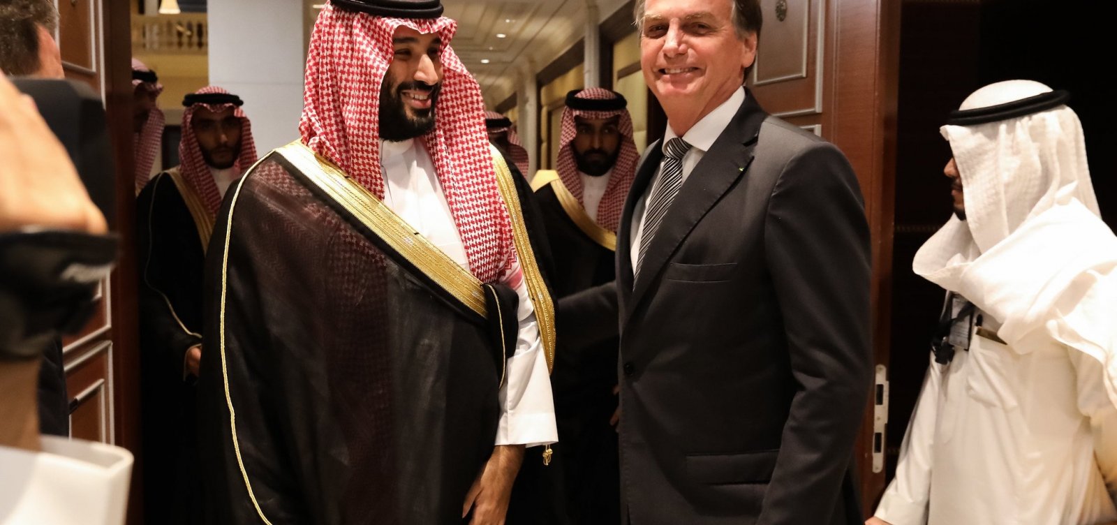 [Fundo soberano da Arábia Saudita vai aplicar US$ 10 bi no Brasil]