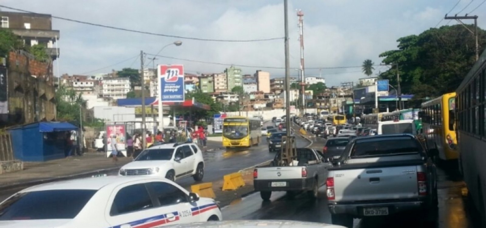 [Acidente deixa quatro feridos na Baixa do Fiscal neste domingo]