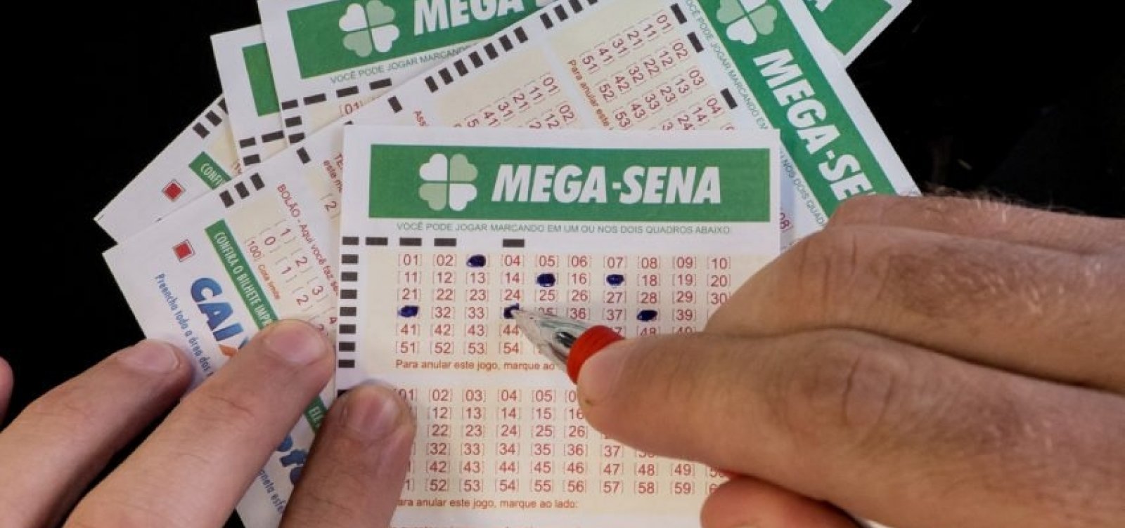 [Mega-Sena sorteia R$ 40 milhões nesta segunda-feira]