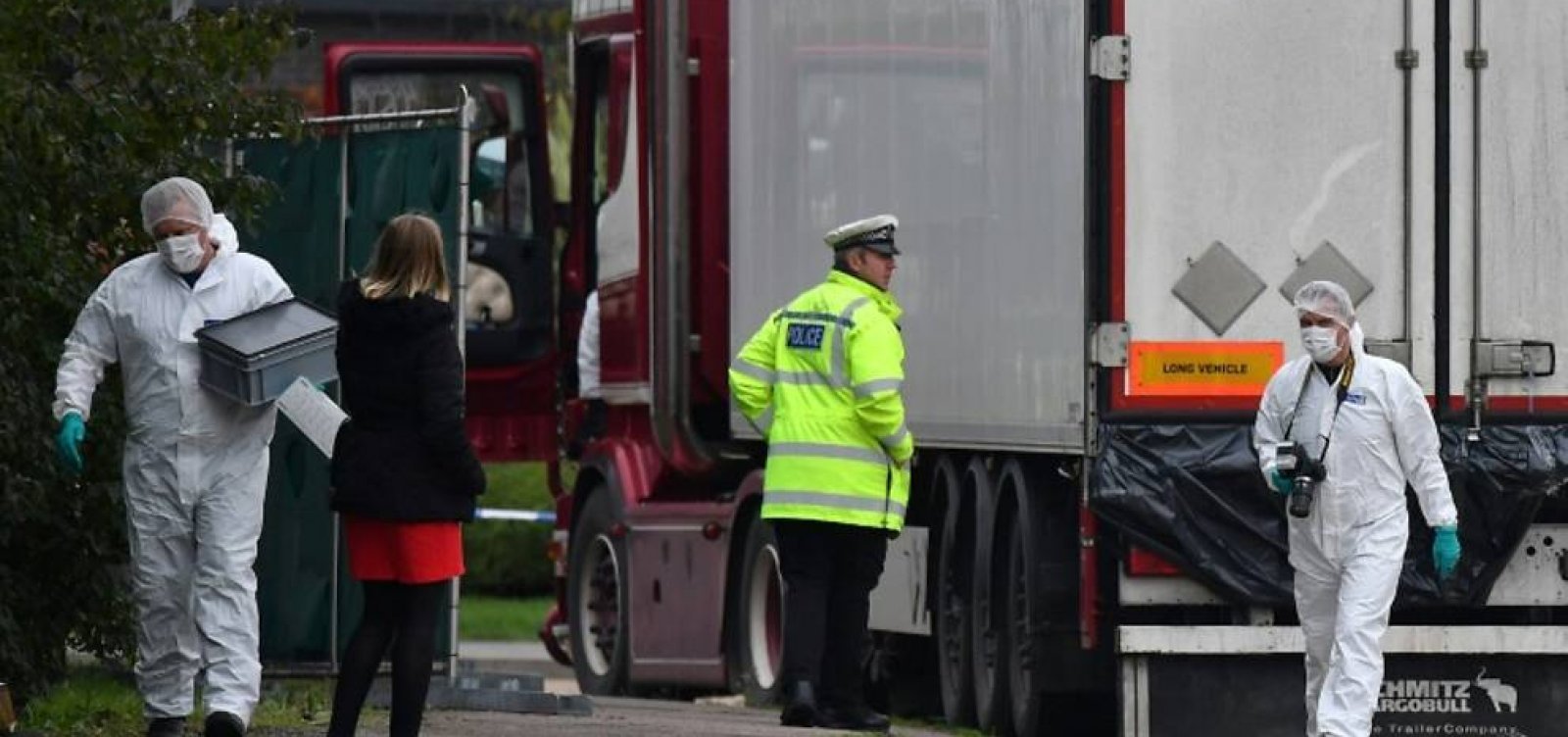 [Polícia britânica diz que corpos encontrados em caminhão são de vietnamitas]