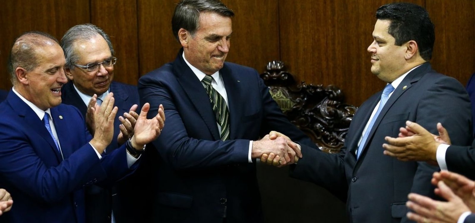 [Governo propõe fundir municípios com menos de 5 mil pessoas e baixa receita]