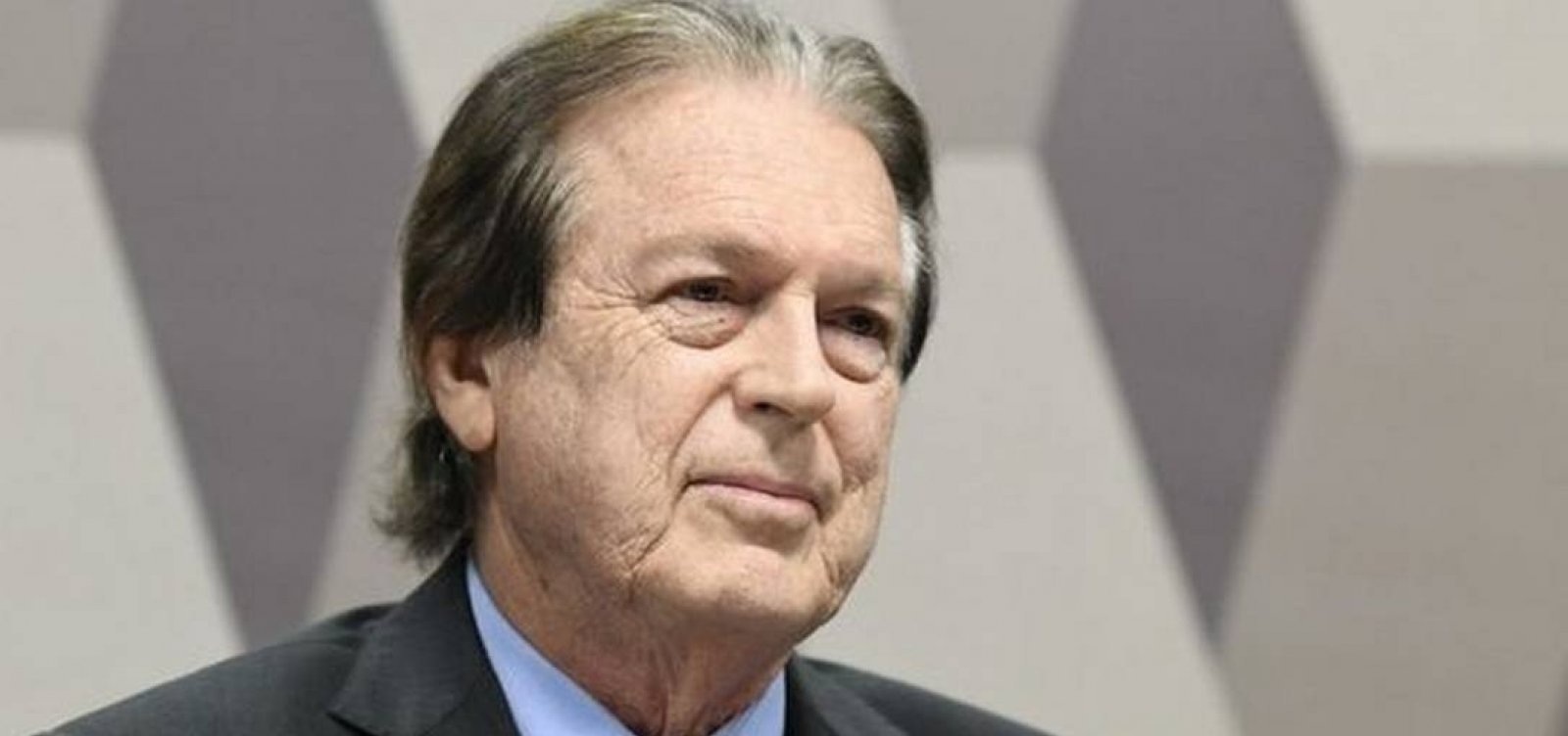 [Aliados de Bolsonaro acusam Bivar de envolvimento em assassinato de mulher nos anos 1980]