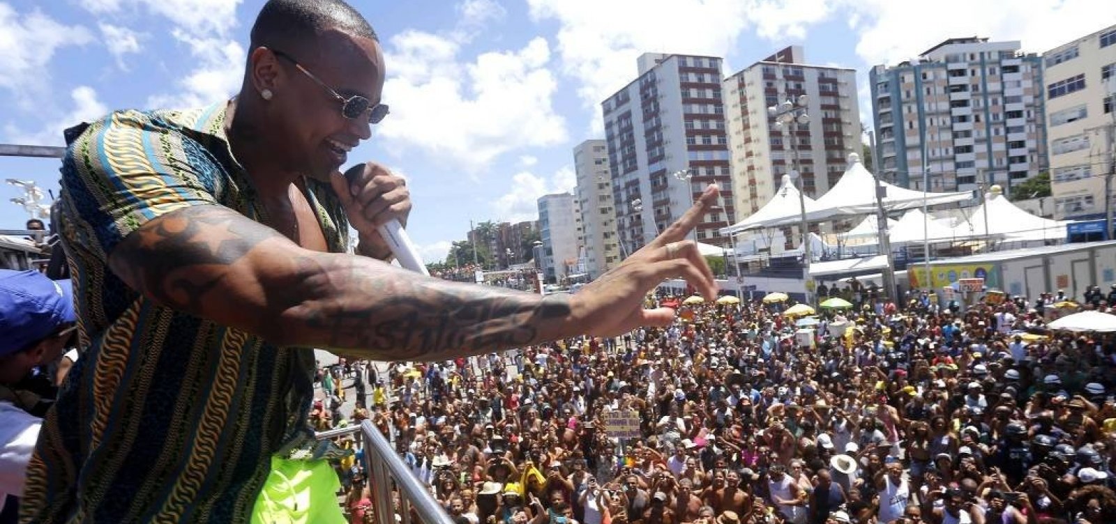 [ACM Neto veta proibição do arrastão na Quarta-feira de Cinzas]