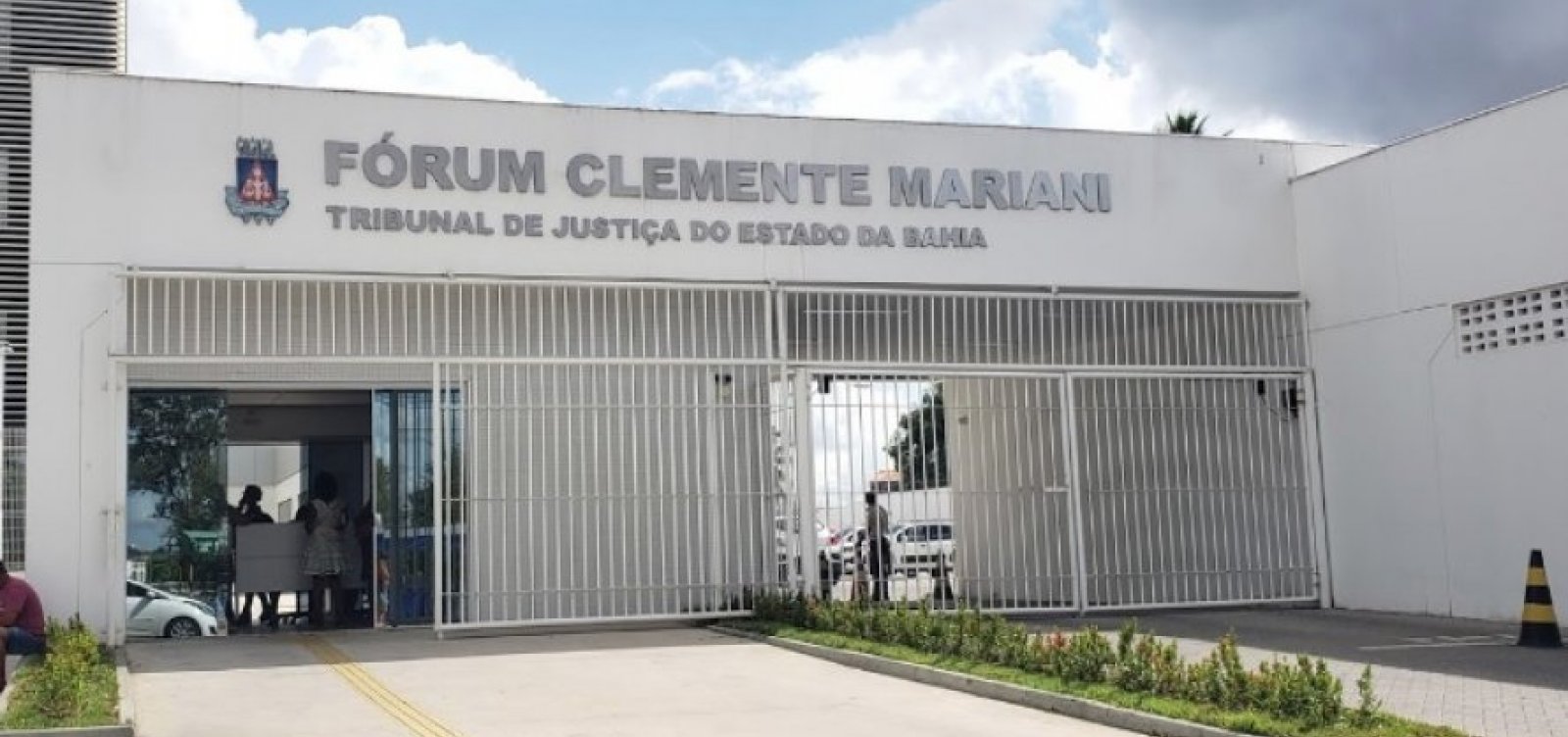 [Camaçari: promotor é investigado por corrupção passiva e lavagem de dinheiro]