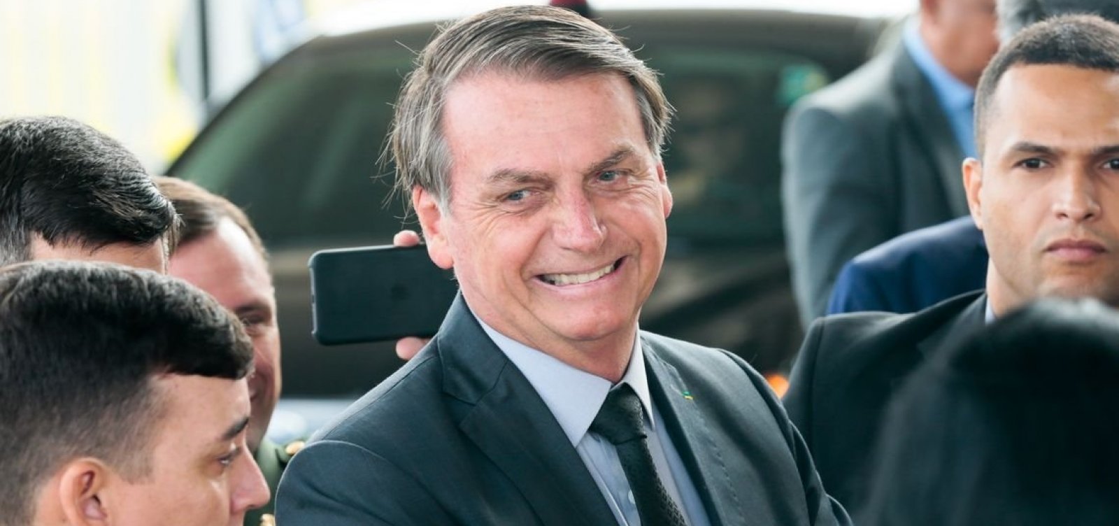 [Bolsonaro pede que Witzel o procure: 'Tem que ter humildade']