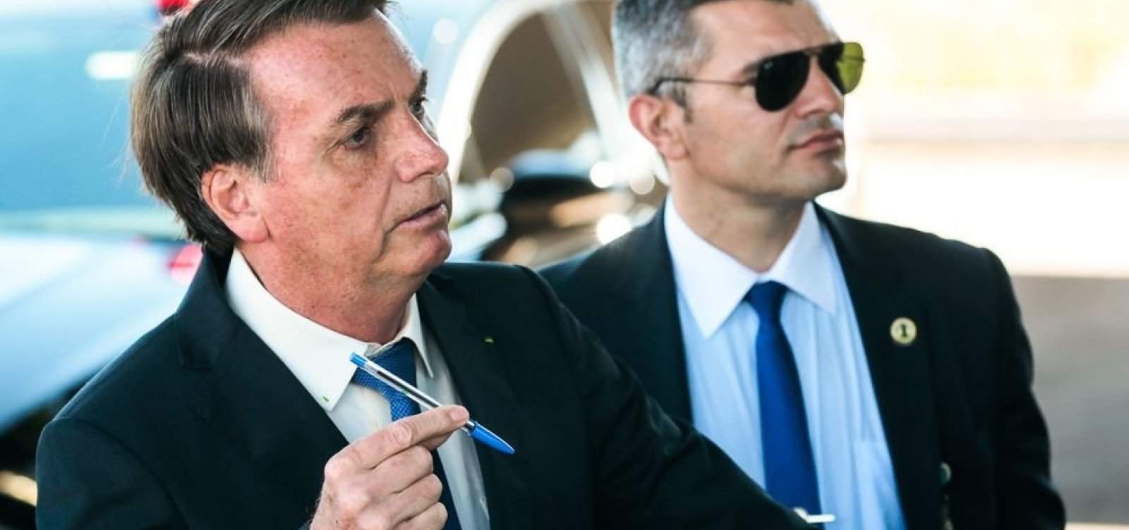 [Campanha de Bolsonaro teve 11 milhões de santinhos não declarados à Justiça Eleitoral]