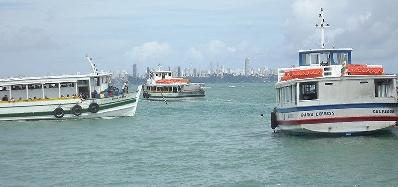 [Travessia Salvador-Mar Grande é suspensa por 2h30 e encerra mais cedo por causa de maré baixa]