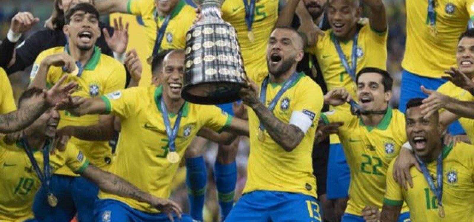 [FIFA divulga ranking 2019 e seleção brasileira cai para a 3ª colocação]
