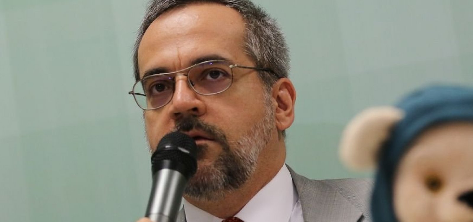 [MEC tem'alguns talentos e muitos medíocres', diz assessor de Weintraub]