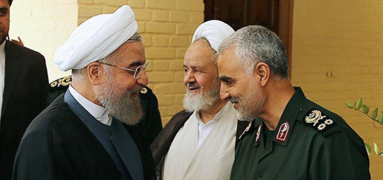 [China, Rússia e França fazem alerta após ataque dos EUA matar militar do Irã]