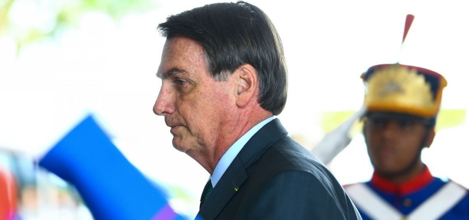 [Bolsonaro ameaça demitir quem falar em taxar energia solar: 'não existe negociação comigo']